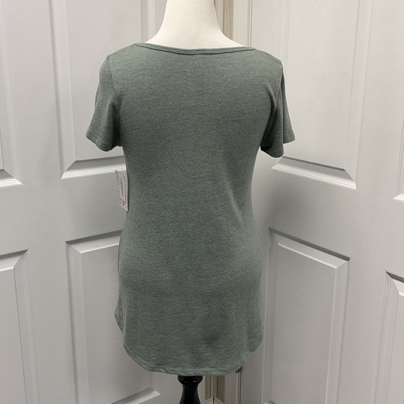 LuLaRoe New Small Solid Green Classic T Shirt NWT - Picture 3 of 8
